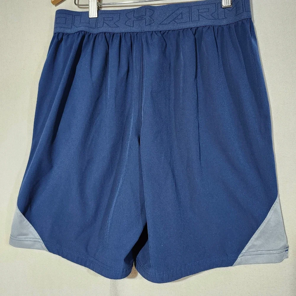 Under Armour HeatGear Mens Shorts Lot of 2 Navy Royal Blue Fitted Large Workout